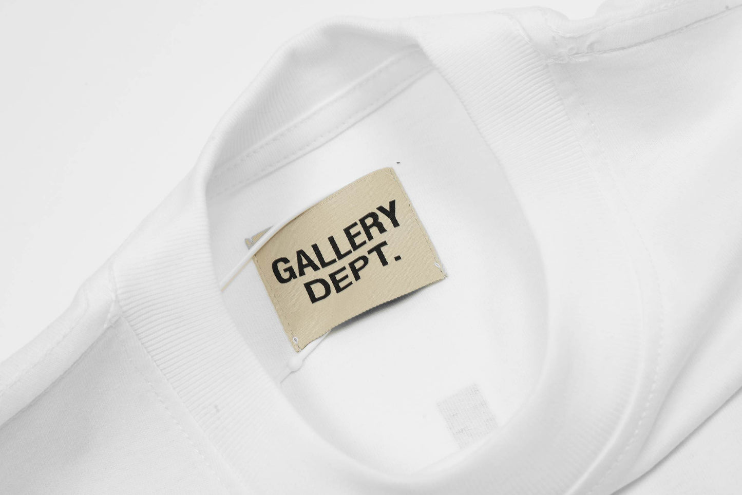 GALLERY DEPT New T-shirt D79